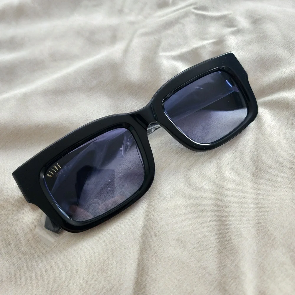 9FIVE Apex Sunglasses Men OS Black Square Blue Gradient Lens Streetwear Luxury
